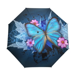 Blauer Kinderregenschirm mit Schmetterlingsmotiv und Blumen in Rosa auf weißem Hintergrund