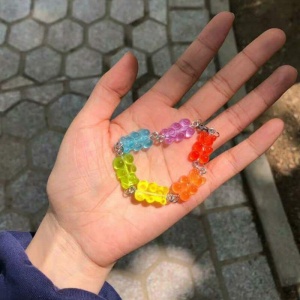 Regenbogen-Bonbonarmband für Mädchen in bunten Farben