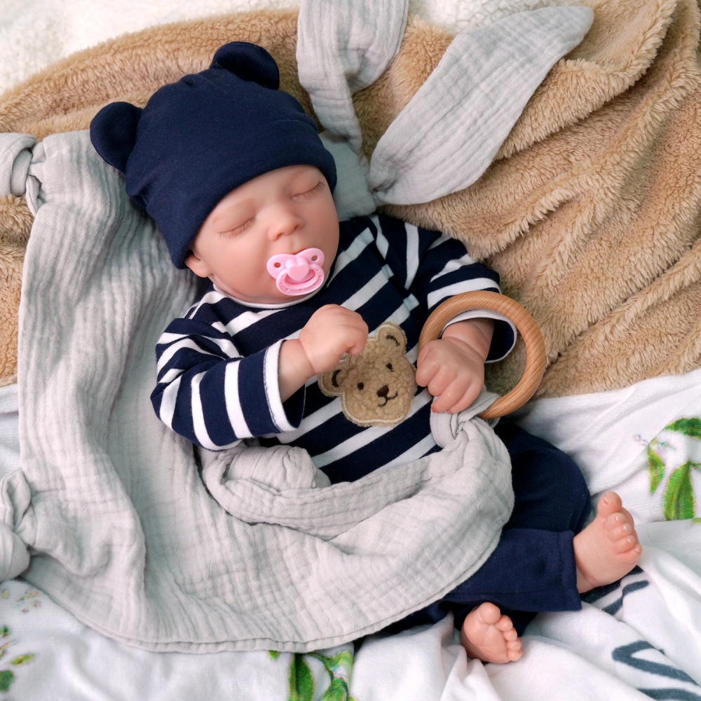 Reborn-Baby-Puppe aus Silikon - Das Kind World