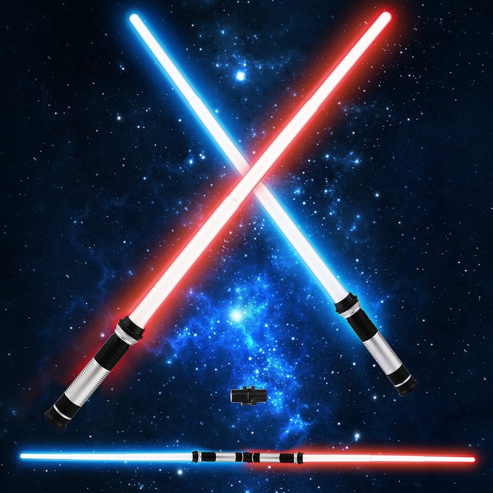Star Wars Laserschwert in Rot und Blau mit Weltraumhimmel im Hintergrund