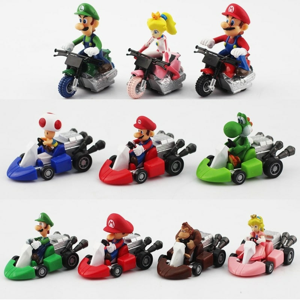 Set mit bunten Super Mario Figuren und Autos