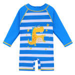 badeanzug für kleine Jungen, einteilig im Stil eines Overalls, blau mit weißen Streifen und einem kleinen gelben Dinosaurier auf der Vorderseite